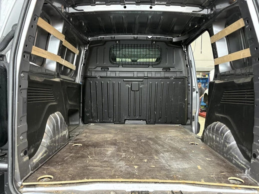 Peugeot Partner - Afbeelding 13 van 15