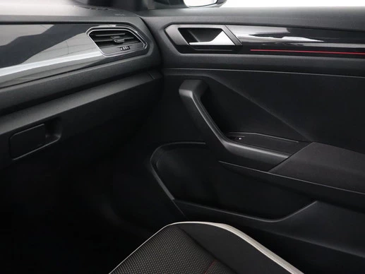 Volkswagen T-Roc - Afbeelding 25 van 30