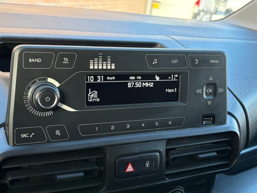 Peugeot Partner - Afbeelding 8 van 23