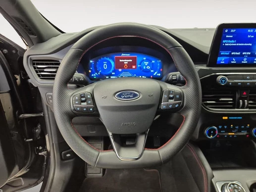 Ford Kuga - Afbeelding 12 van 23