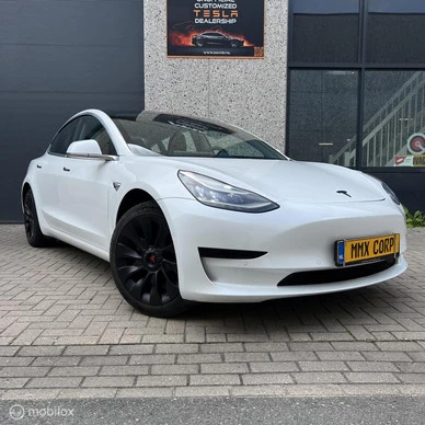 Tesla Model 3 - Afbeelding 3 van 23
