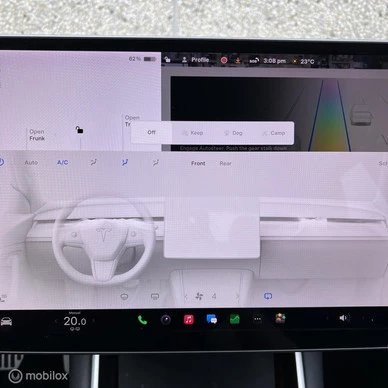 Tesla Model 3 - Afbeelding 16 van 23