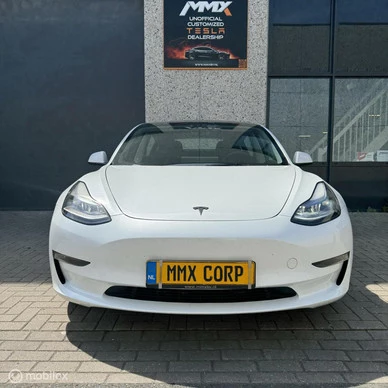Tesla Model 3 - Afbeelding 4 van 23