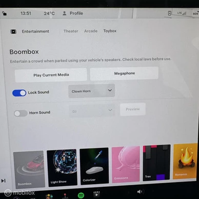 Tesla Model 3 - Afbeelding 14 van 23