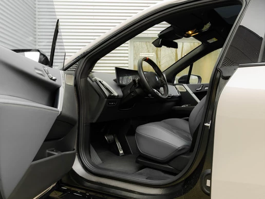 BMW iX - Afbeelding 16 van 30