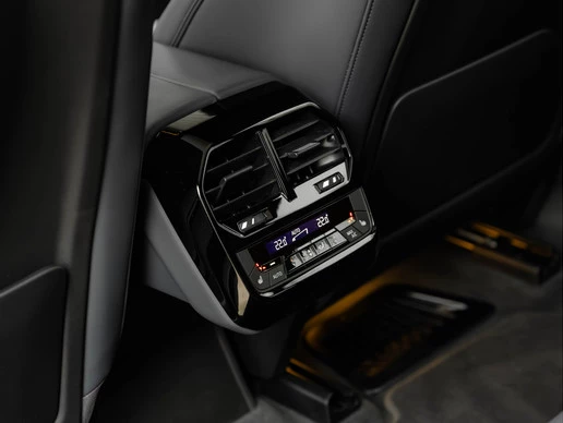 BMW iX - Afbeelding 28 van 30