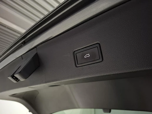 Volkswagen T-Roc - Afbeelding 18 van 30