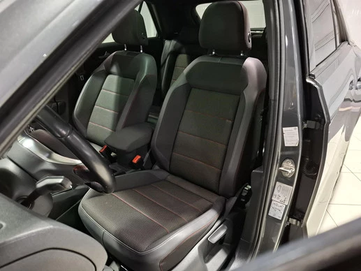 Volkswagen T-Roc - Afbeelding 21 van 30