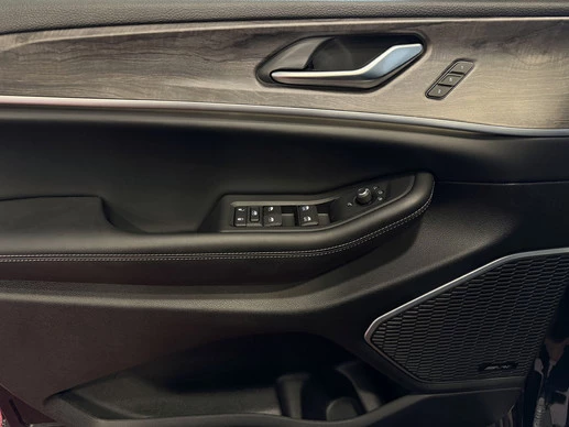 Jeep Grand Cherokee - Afbeelding 21 van 30