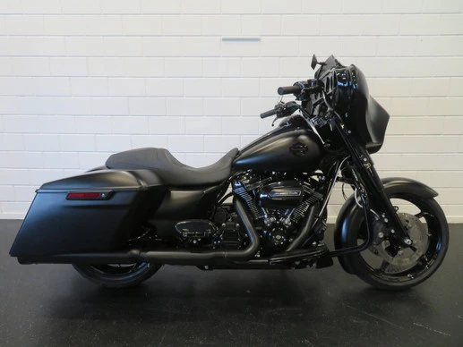 Harley-Davidson Street Glide - Afbeelding 1 van 16