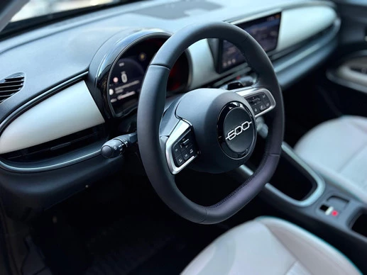 Fiat 600 - Afbeelding 2 van 24