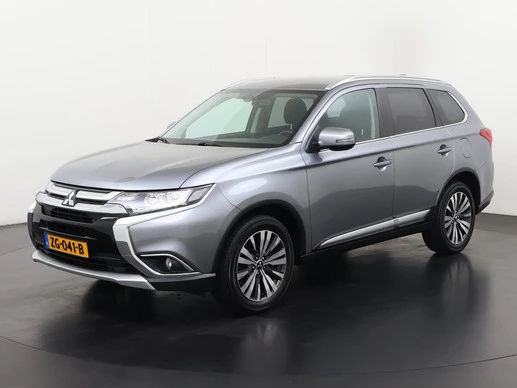 Mitsubishi Outlander - Afbeelding 1 van 30