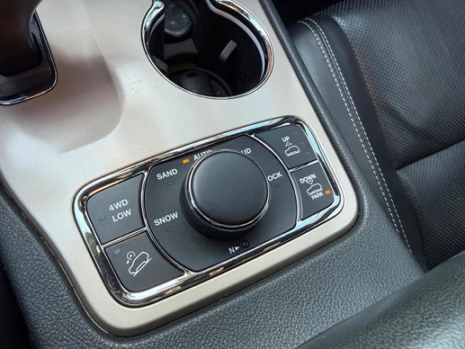 Jeep Grand Cherokee - Afbeelding 11 van 30