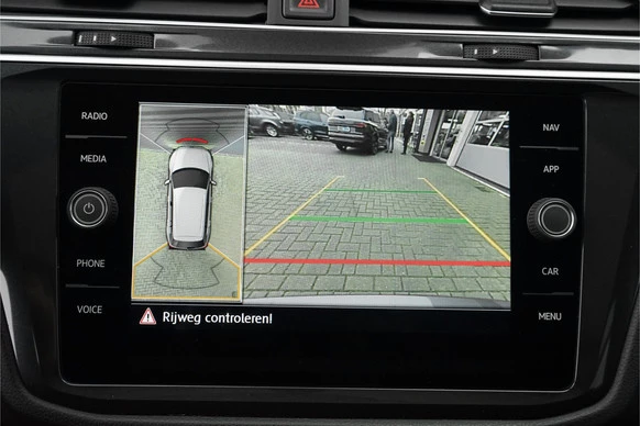 Volkswagen Tiguan - Afbeelding 26 van 30