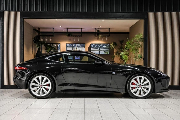 Jaguar F-Type - Afbeelding 10 van 30