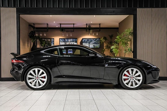 Jaguar F-Type - Afbeelding 19 van 30