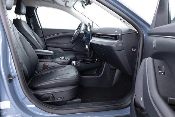 Ford Mustang Mach-E - Afbeelding 6 van 30