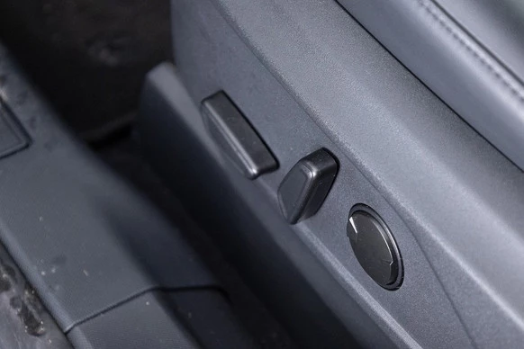 Ford Mustang Mach-E - Afbeelding 10 van 30