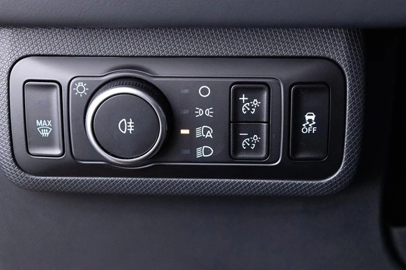 Ford Mustang Mach-E - Afbeelding 12 van 30