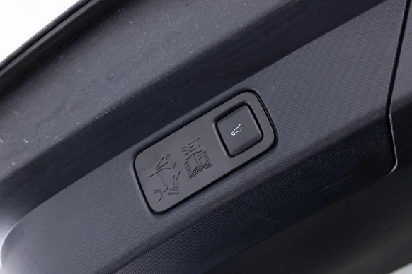 Ford Mustang Mach-E - Afbeelding 23 van 30