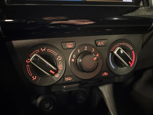 Suzuki Swift - Afbeelding 17 van 30