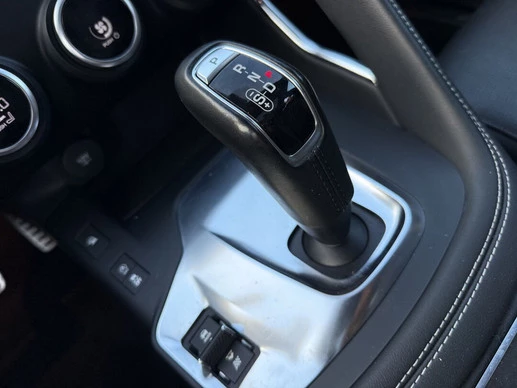 Jaguar E-PACE - Afbeelding 11 van 30