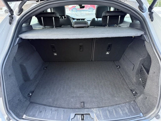 Jaguar E-PACE - Afbeelding 21 van 30