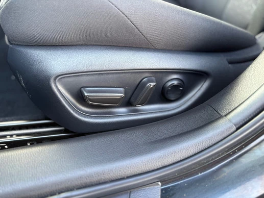 Toyota Mirai - Afbeelding 14 van 30