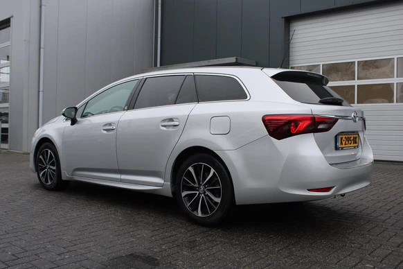 Toyota Avensis - Afbeelding 24 van 30