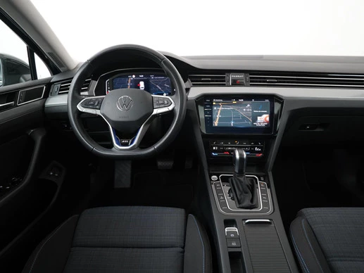 Volkswagen Passat - Afbeelding 6 van 30