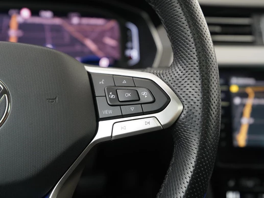 Volkswagen Passat - Afbeelding 10 van 30