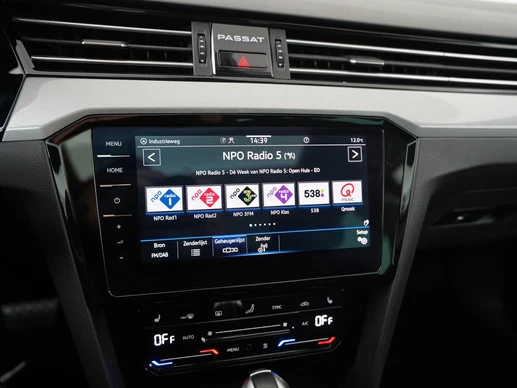 Volkswagen Passat - Afbeelding 14 van 30