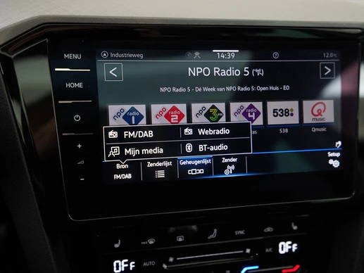 Volkswagen Passat - Afbeelding 15 van 30