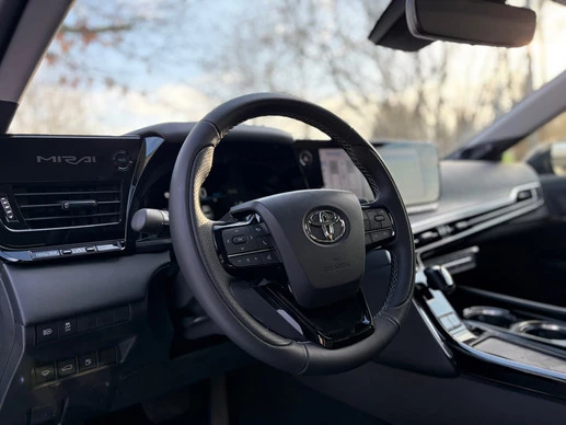 Toyota Mirai - Afbeelding 12 van 30