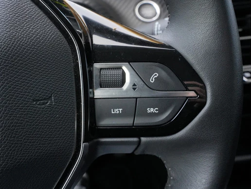 Peugeot e-208 - Afbeelding 14 van 27