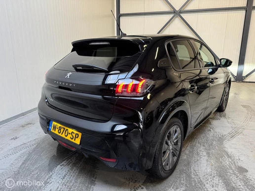 Peugeot e-208 - Afbeelding 9 van 18