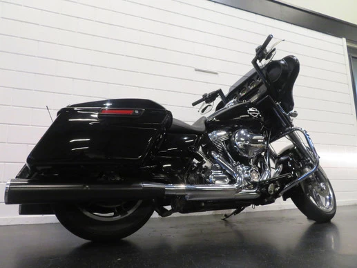 Harley-Davidson Street Glide - Afbeelding 14 van 15