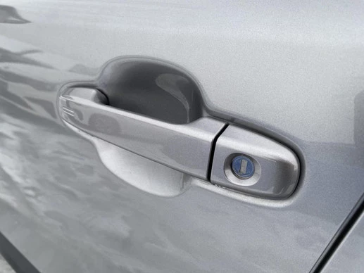 Toyota C-HR - Afbeelding 17 van 30