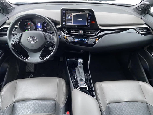 Toyota C-HR - Afbeelding 25 van 30