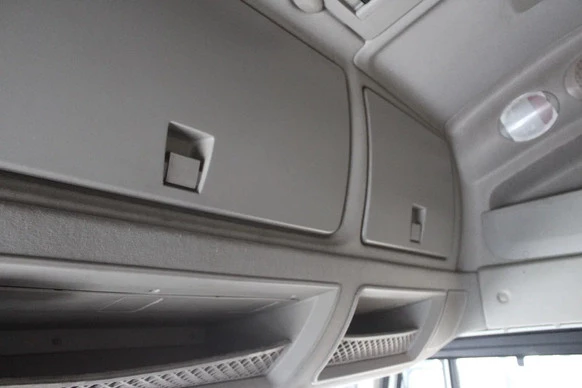 Iveco Stralis - Afbeelding 18 van 20