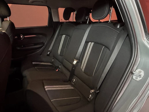 MINI Clubman - Afbeelding 8 van 30