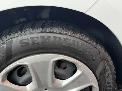 Ford Transit Courier - Afbeelding 20 van 30