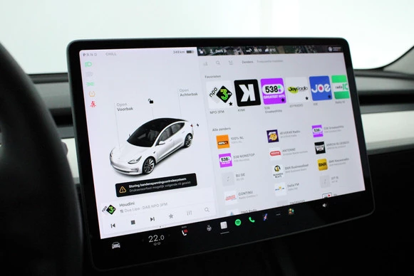 Tesla Model 3 - Afbeelding 28 van 30