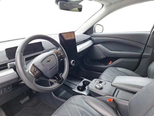 Ford Mustang Mach-E - Afbeelding 19 van 30