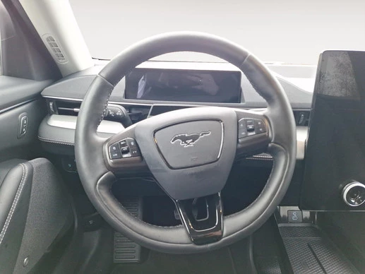 Ford Mustang Mach-E - Afbeelding 23 van 30