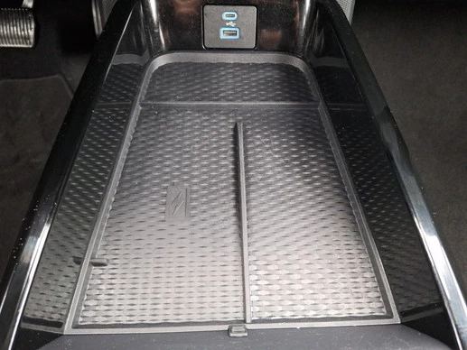 Ford Mustang Mach-E - Afbeelding 28 van 30