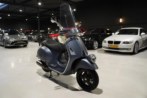 Vespa GTV - Afbeelding 1 van 24