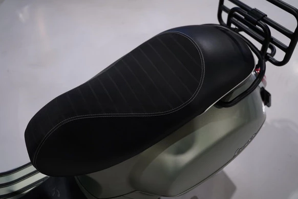 Vespa GTV - Afbeelding 12 van 24