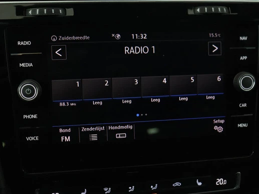 Volkswagen Golf - Afbeelding 22 van 30