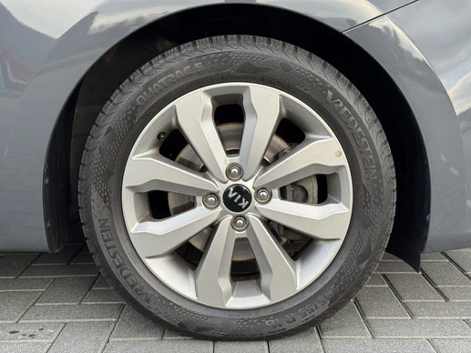 Kia Rio - Afbeelding 9 van 30